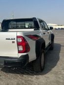 Toyota Hilux GR Sport 4.0L WHITE GCC 2025 FULL OPTION