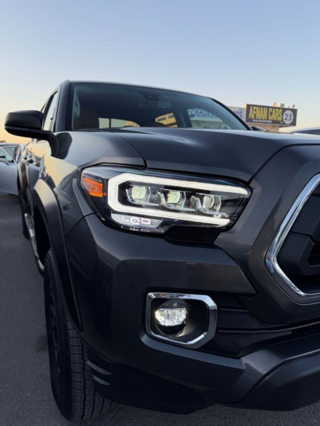 Toyota Tacoma 4x4 Drive 2 Key Leather Seat Full option