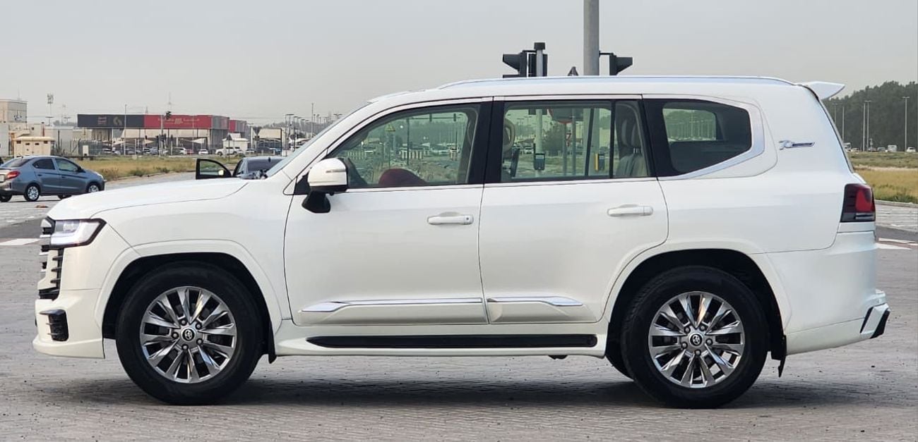 Toyota Land Cruiser GXR+ 4.6L GXR V8 MODEL 2018 UPGRARE 2024