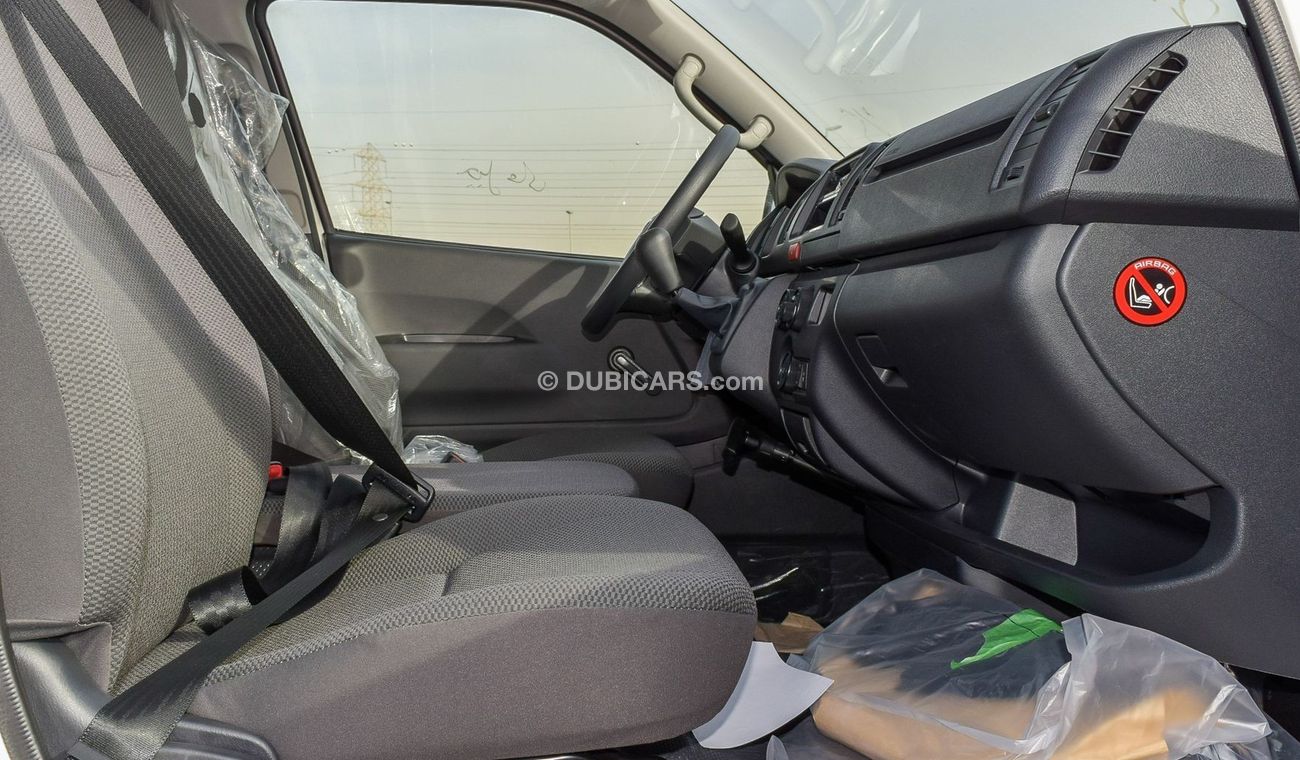 Toyota Hiace 2019 MODEL WHITE COLOR MANUAL TRANSMISSION DIESEL PASSENGER VAN ONLY FOR EXPORT