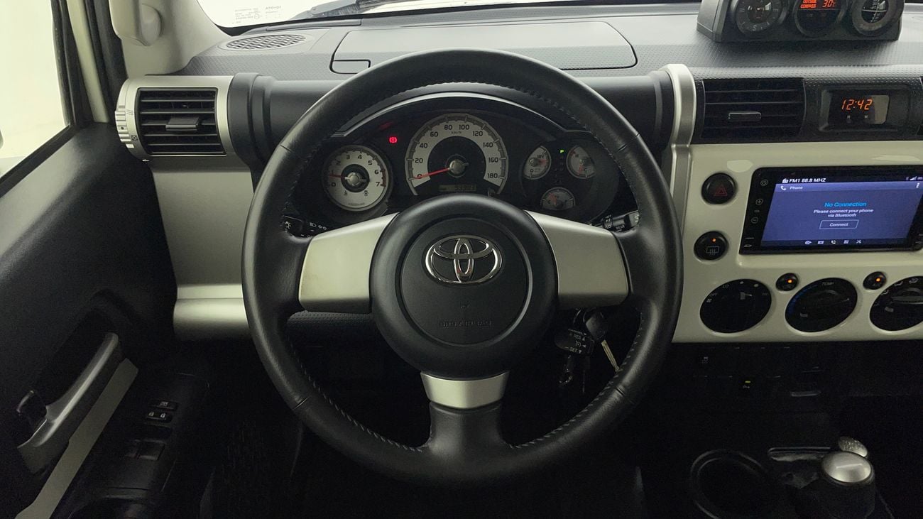 Toyota FJ Cruiser GXR 4 | Zero Down Payment | Home Test Drive