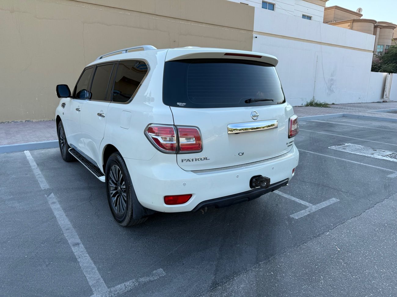 Nissan Patrol LE Platinum 5.6L