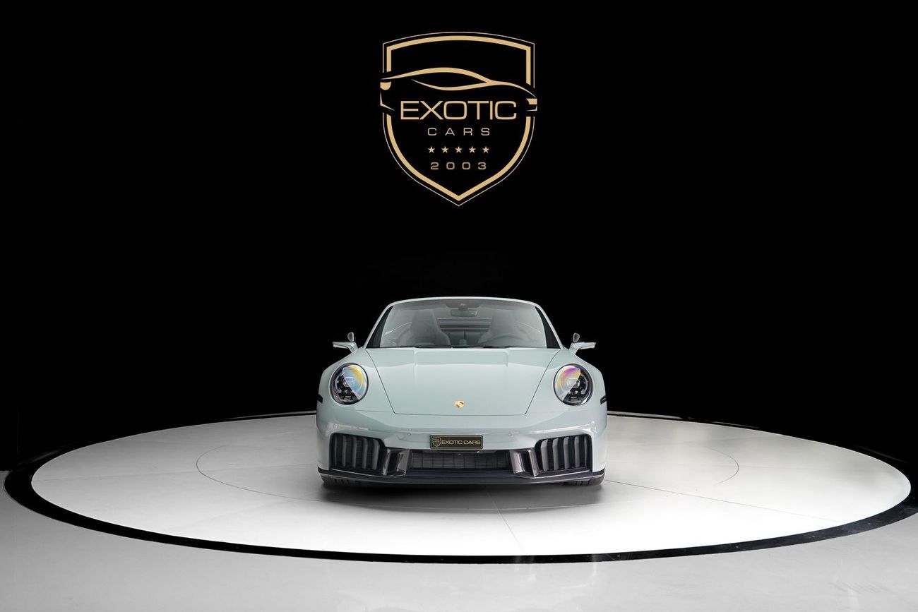 Porsche 911 CARRERA GTS CABRIOLET T-HYBRID