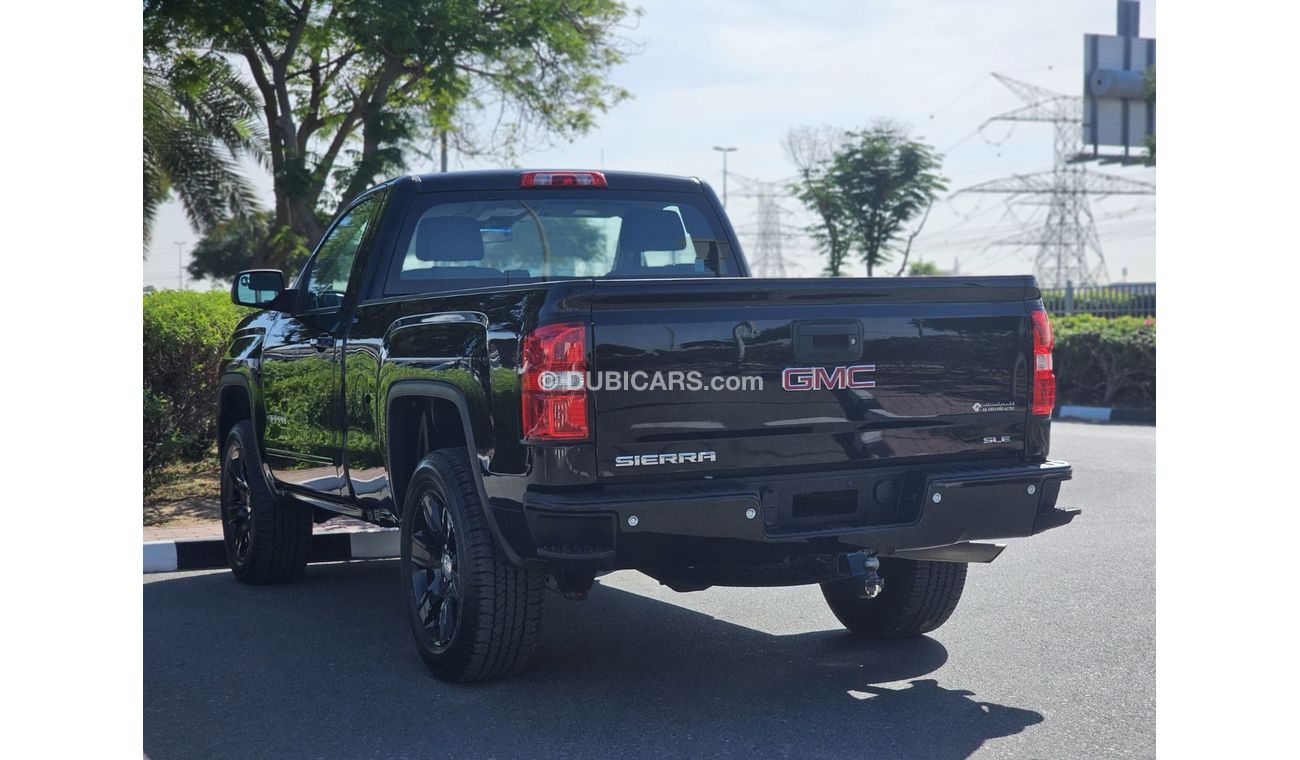 GMC Sierra 1500 SLE GMC SIERRA SLE 2018 GCC SINGLE OWNER WITH FULL LIFT KIT