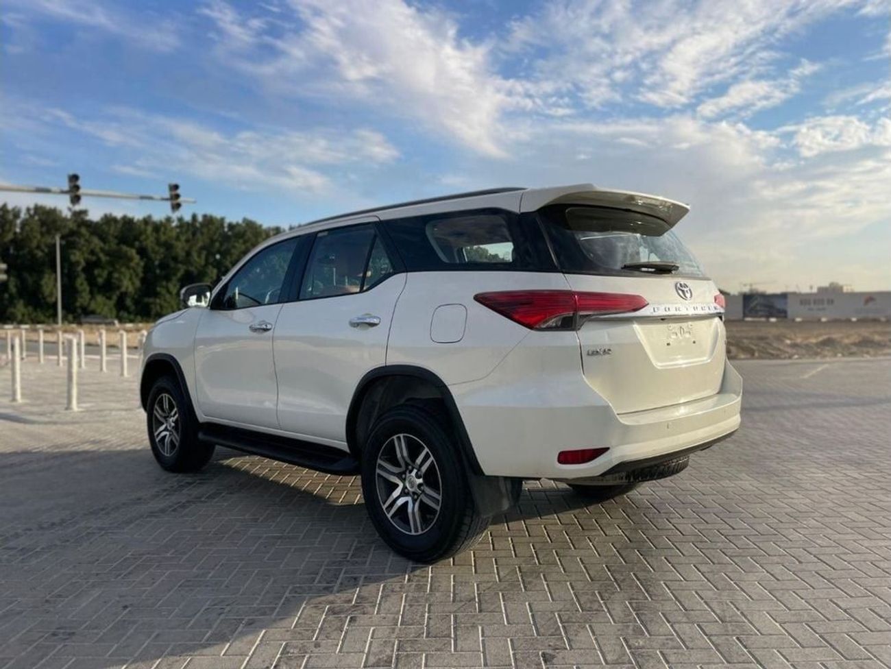 تويوتا فورتونر GXR 4.0L (278 HP)