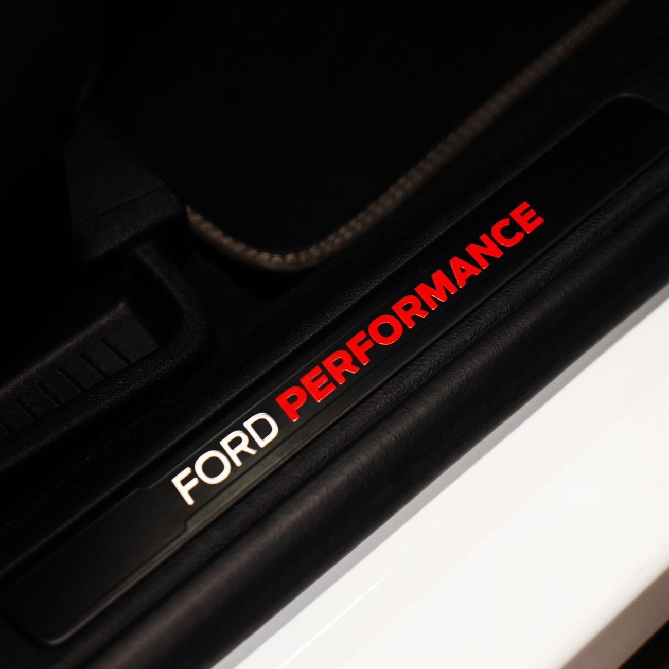 Ford Edge ST AED 1,724 pm  • 0% Downpayment • Ford Edge ST • 1 Year Warranty