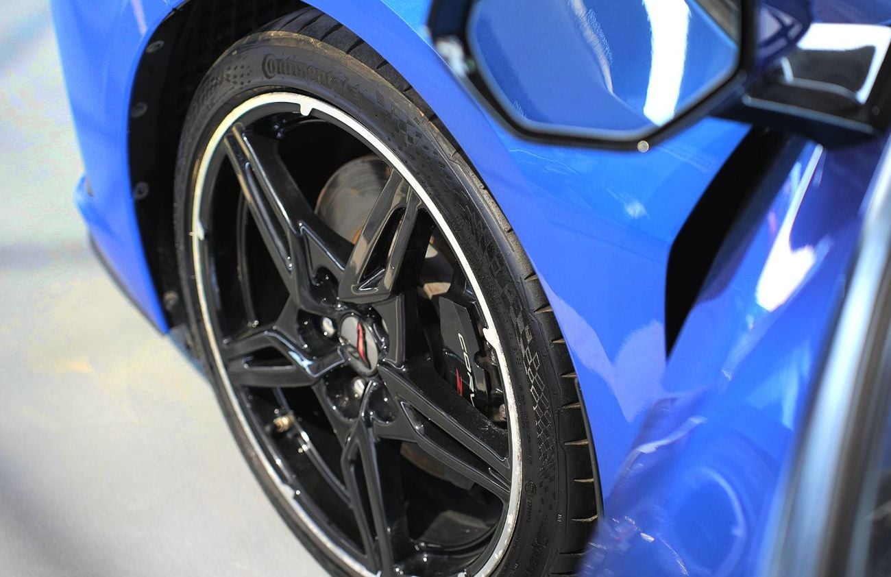 Chevrolet Corvette * Chevrolet Corvette C8 Stingray Convertible * 2LT