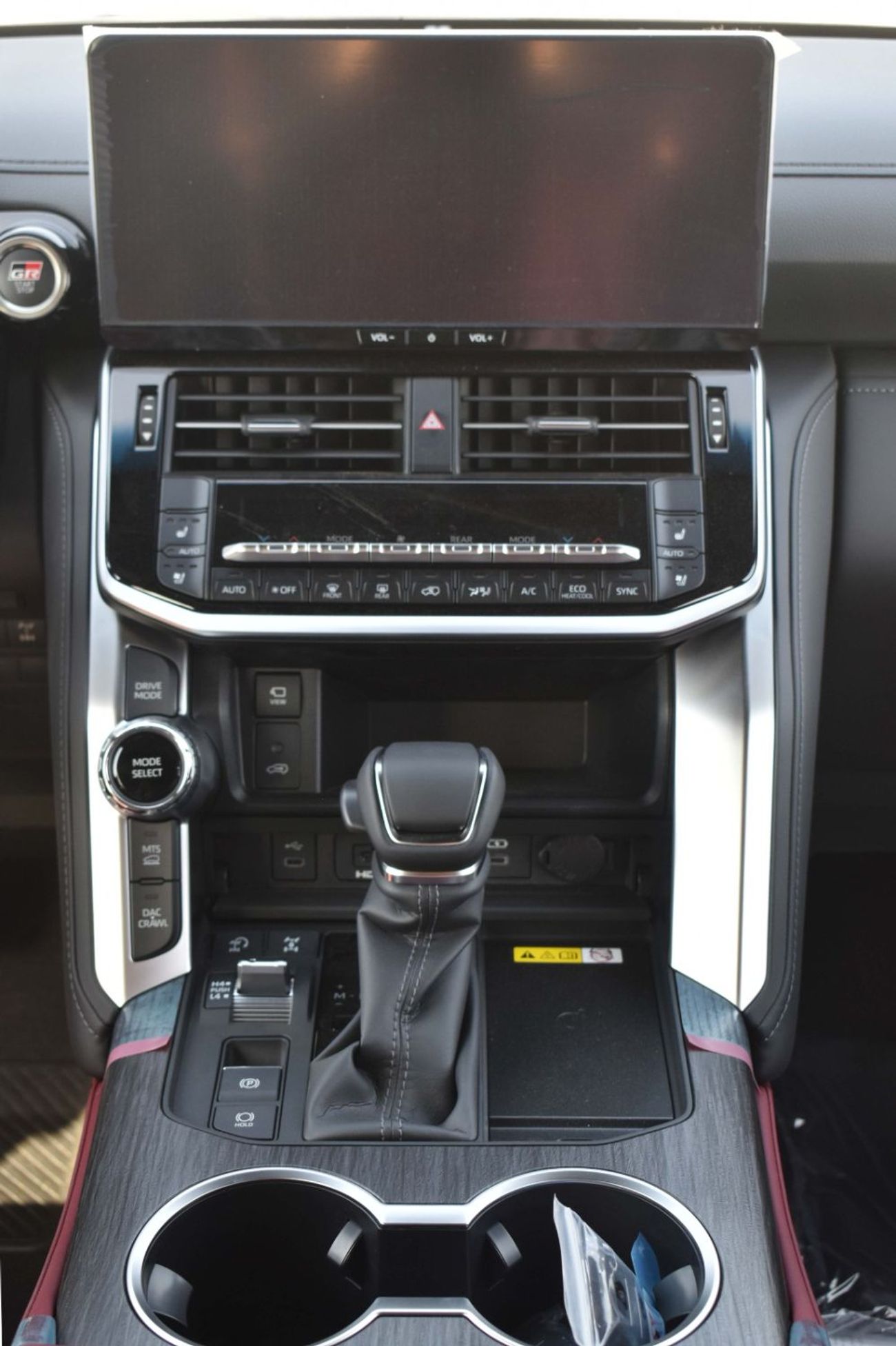 Toyota Land Cruiser GR-S 3.3L