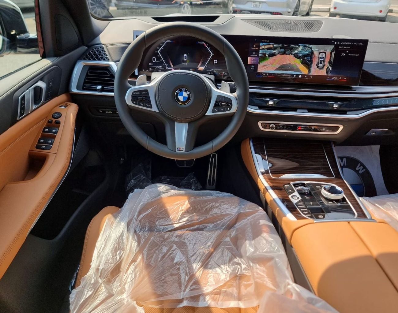 BMW X5 xDrive40i Luxury M Sport Package 3.0L xDrive 40i M Sport Under Warranty & Service 2025 GCC