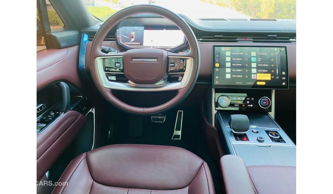 Land Rover Range Rover GCC SPEC UNDER WARRANTY AND SERVICE CONTRACT