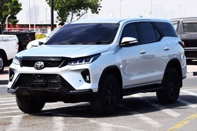 Toyota Fortuner GX2 AWD Diesel 2.8L Right Hand Drive