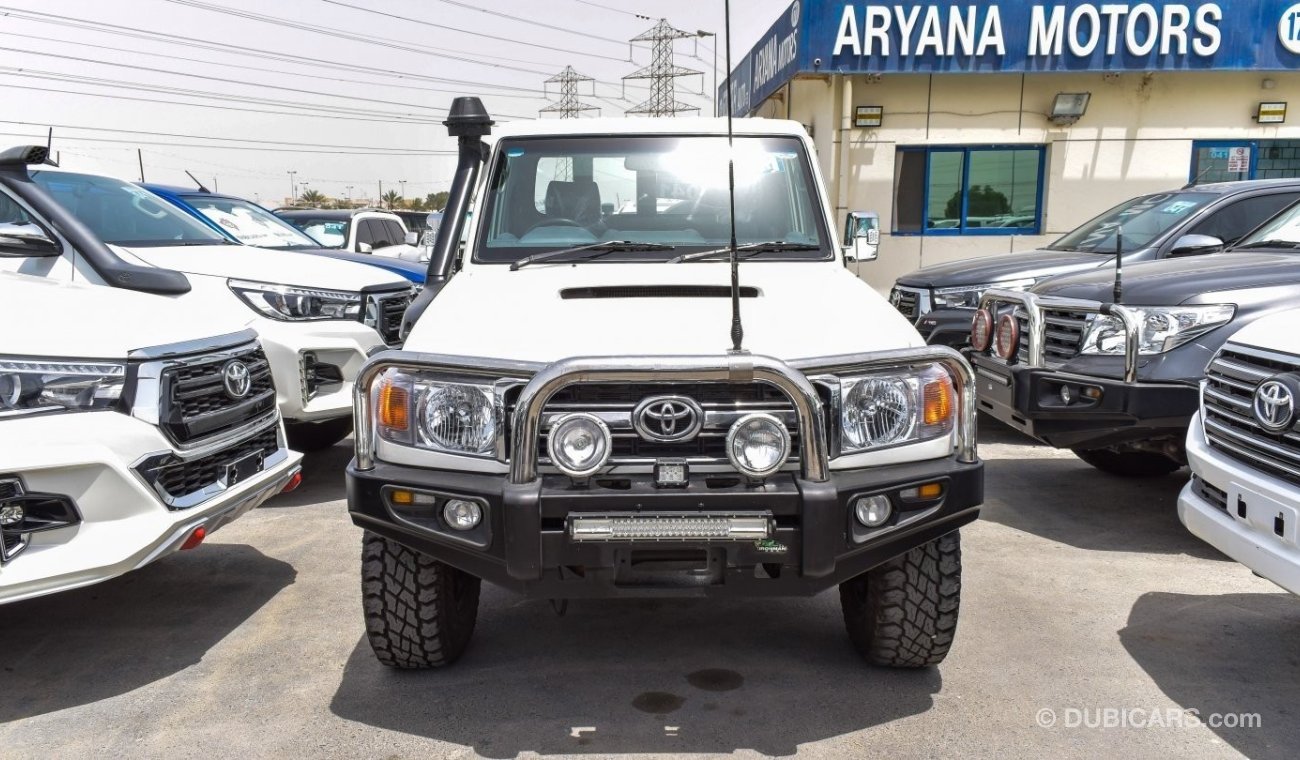 Toyota Land Cruiser Pick Up LX V8 diesel Clean car Full option