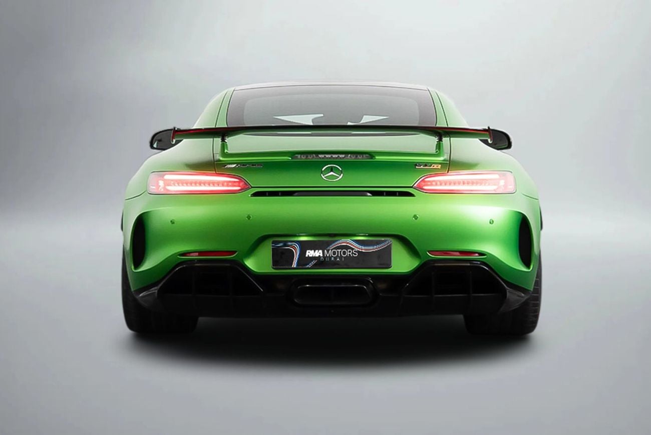 Mercedes-Benz AMG GTR