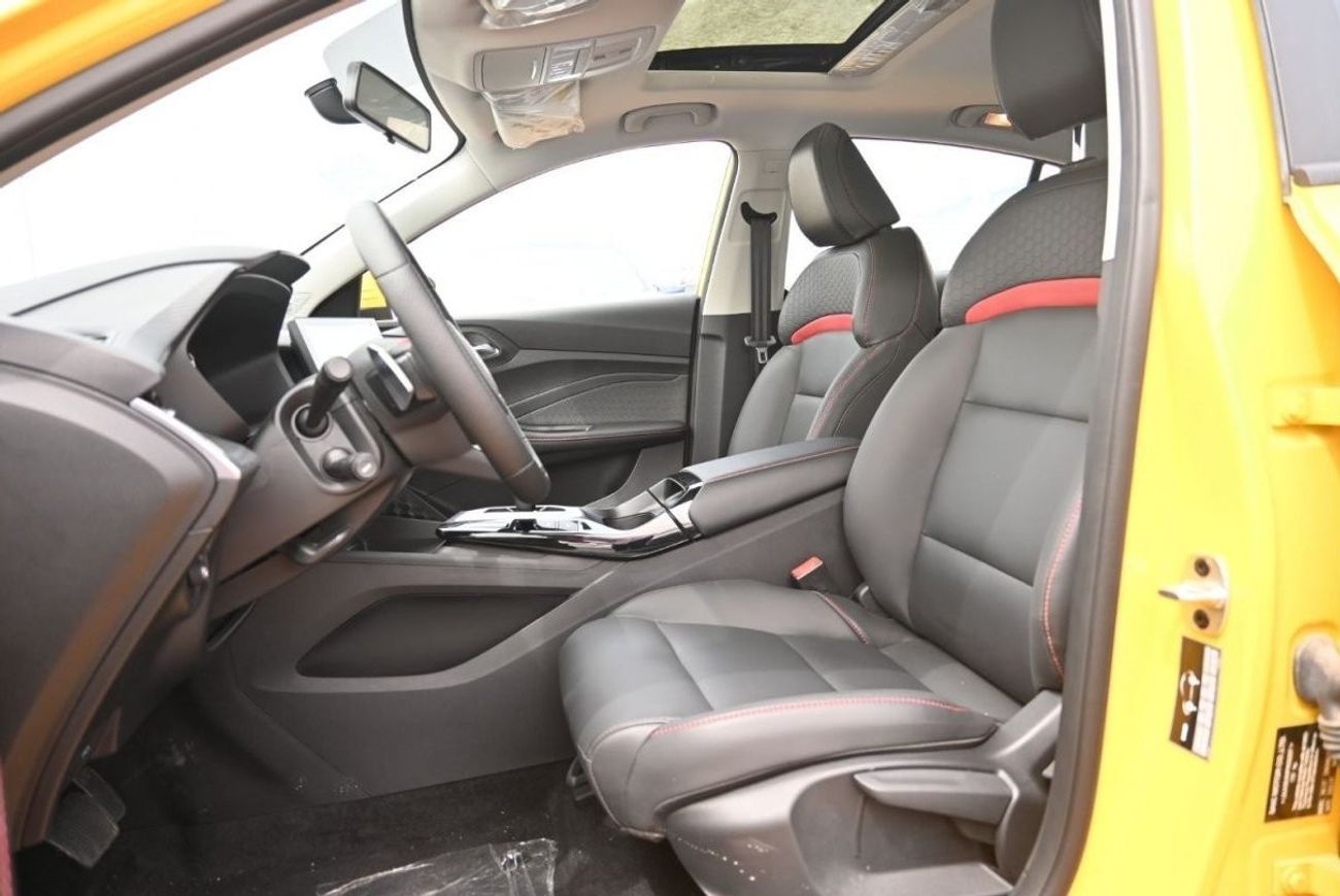 أم جي GT MG GT 1.5L fastback sedan, Mid Option, Model 2023, Color Yellow