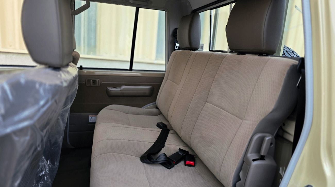 Toyota Land Cruiser Pick Up LC 79 D/C LX E A/T