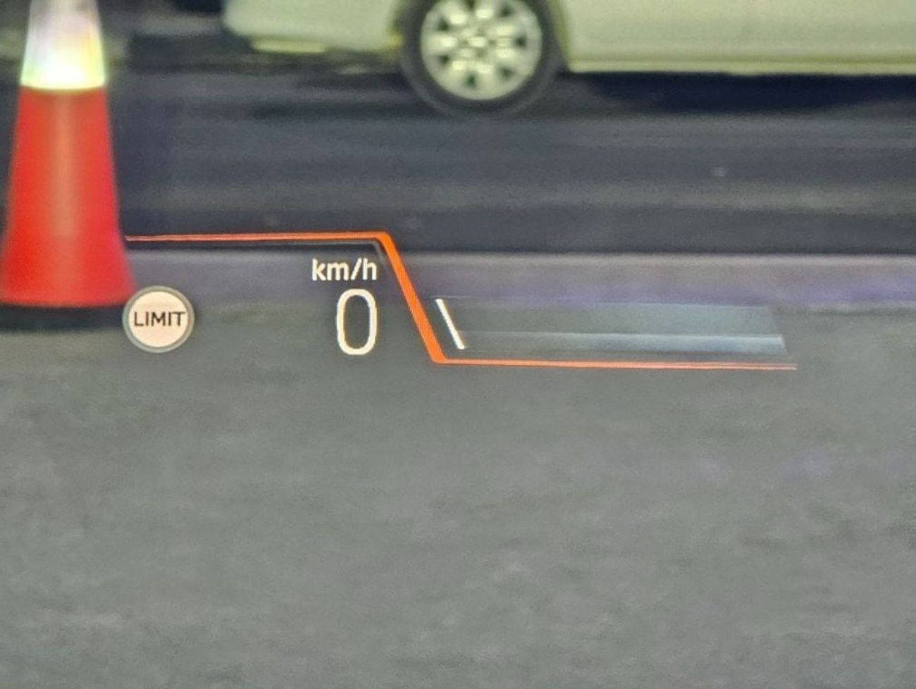 BMW iX1 BMW iX1 xDrive 30L M Sport Kit Model 2024, Color White