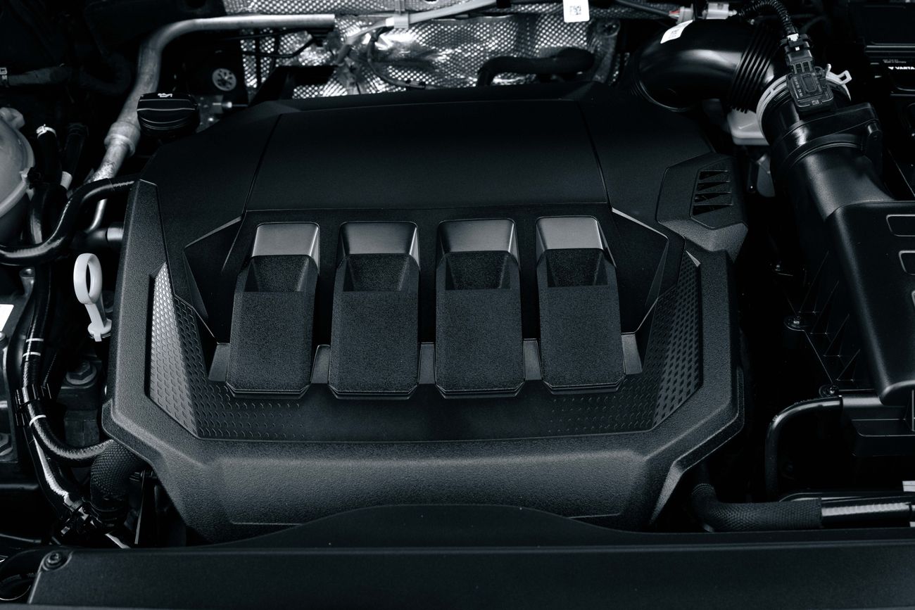 فولكس واجن تيجوان Tiguan LIFE | 1,861 P.M | 0% Downpayment | TIGUAN LIFE | AGENCY WARRANTY/SERVICE! | Ramadan Offer!