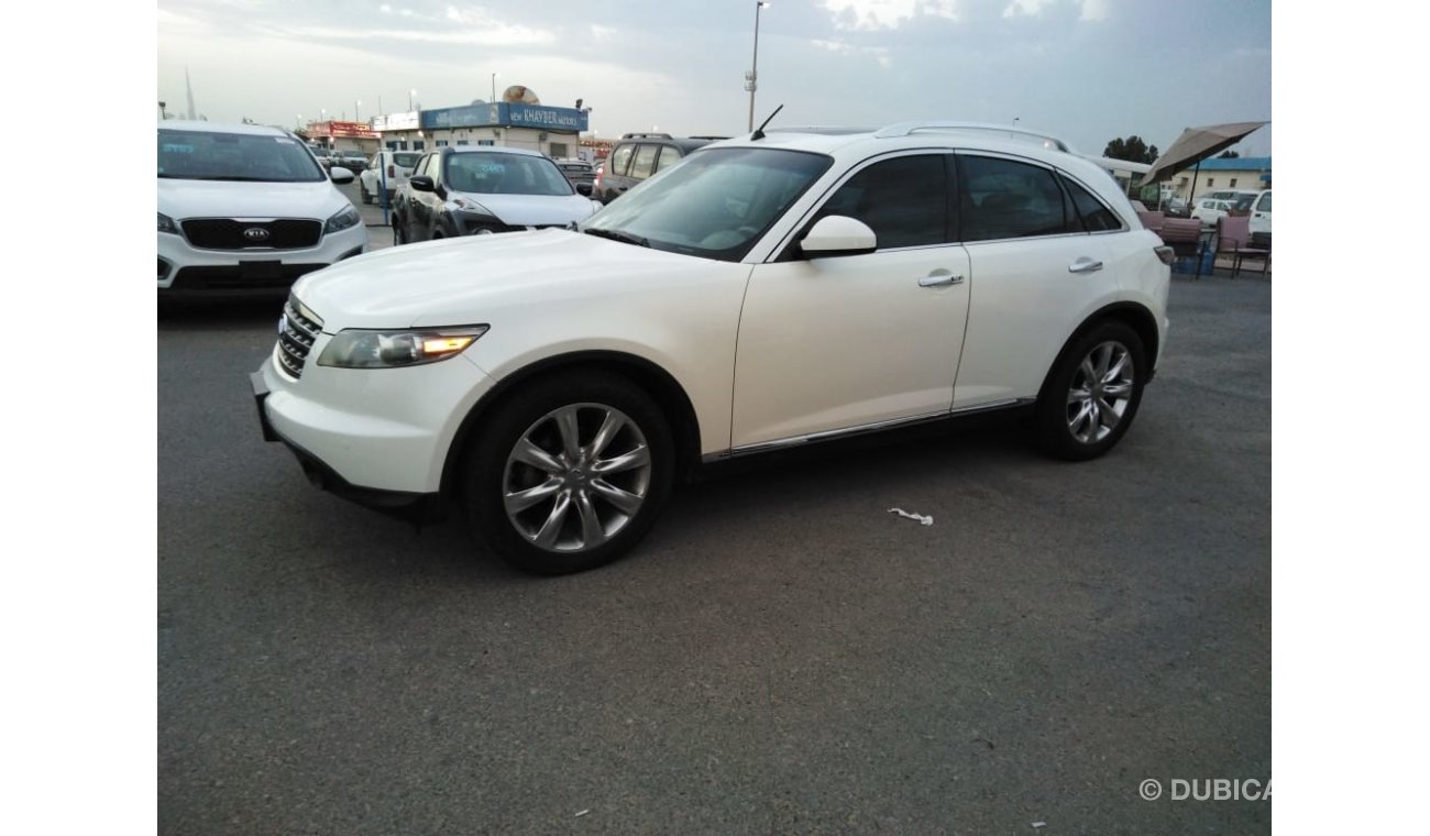 Infiniti FX35 FULL OPTION USED 2008 MODEL