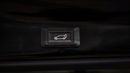 تويوتا جرافينا Toyota Granvia Premium 3.5L 2026