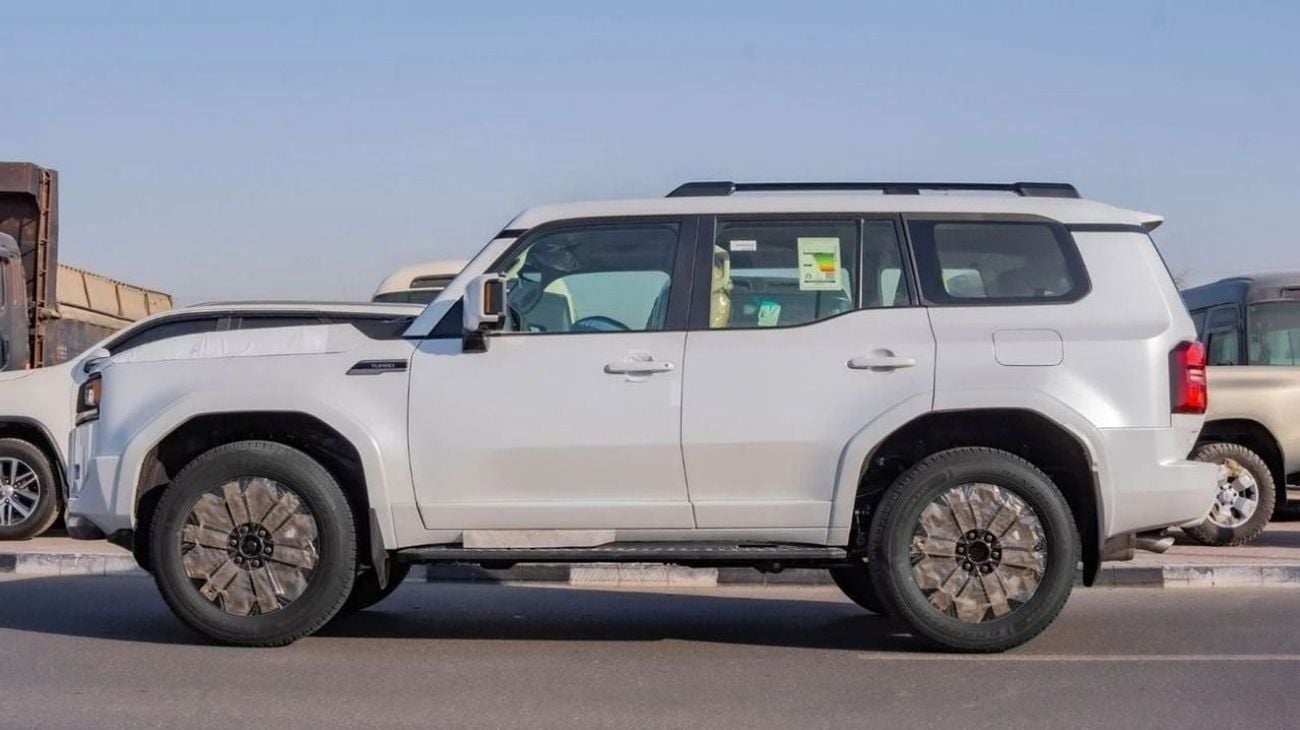 Toyota Prado PRADO 2.4PETROL GCC 2025