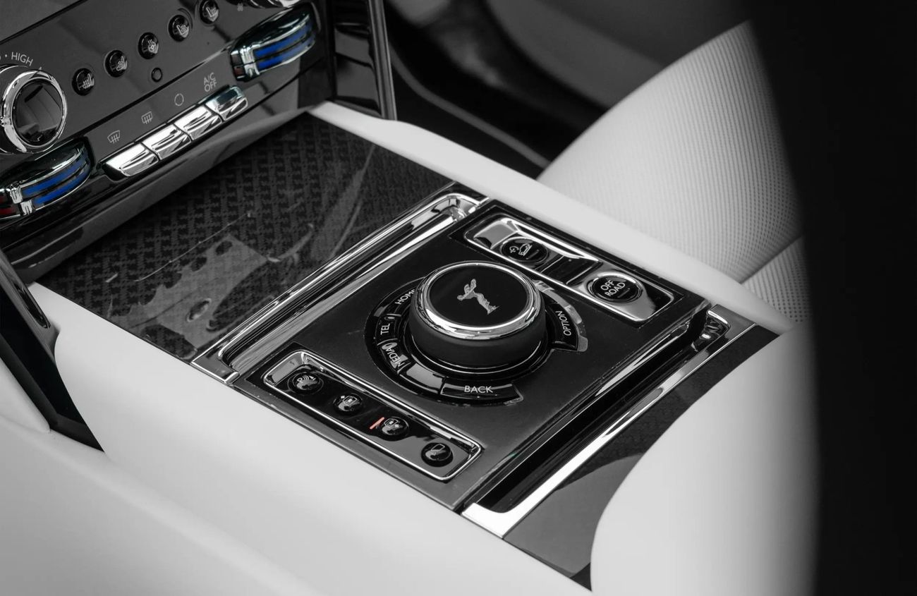 رولز رويس كولينان 6.75 L V-12 twin-turbocharged Engine | Warranty