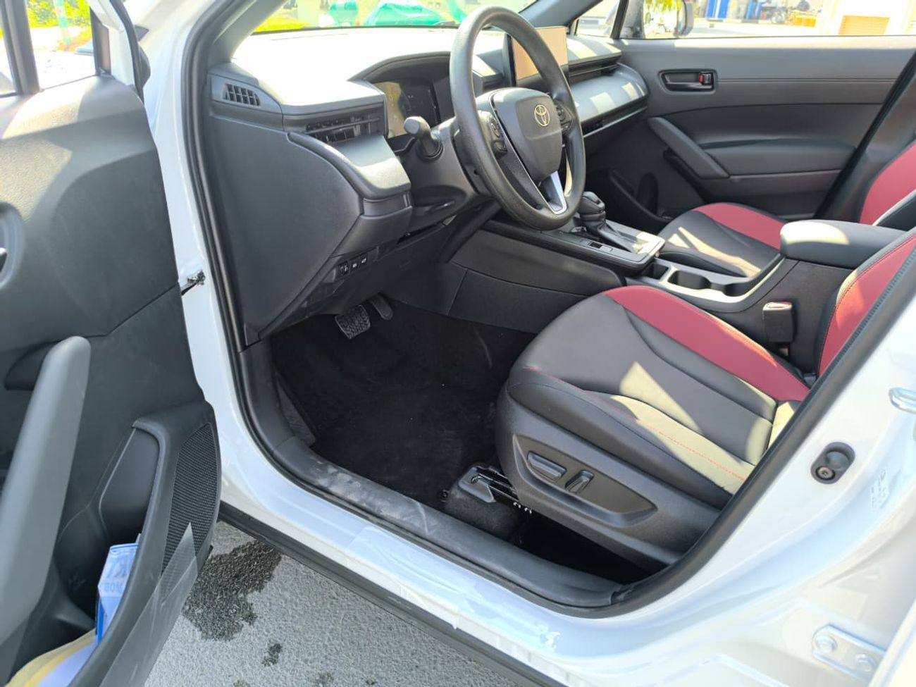 Toyota Frontlander 2.0L Hybrid Full Option New Shape 2025 Model