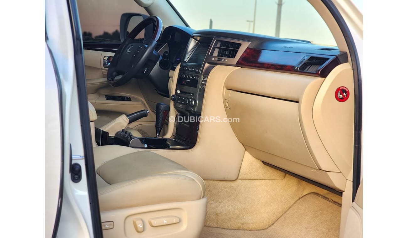 Lexus LX 570 GCC