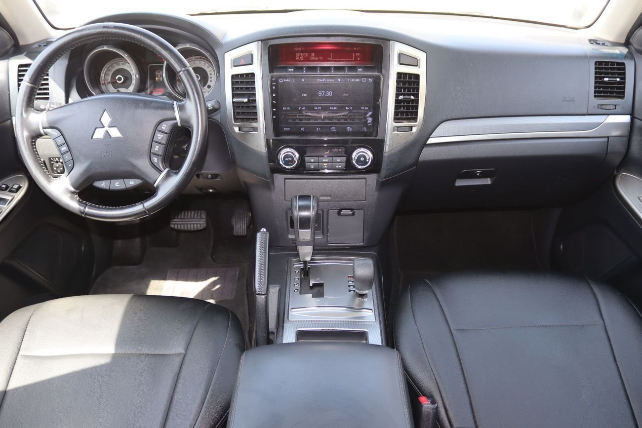 Mitsubishi Pajero Mitsubishi Pajero GCC 2022 in excellent condition, 56,000 km, 3.0L- 6 cylinder, priced at  65000 AED