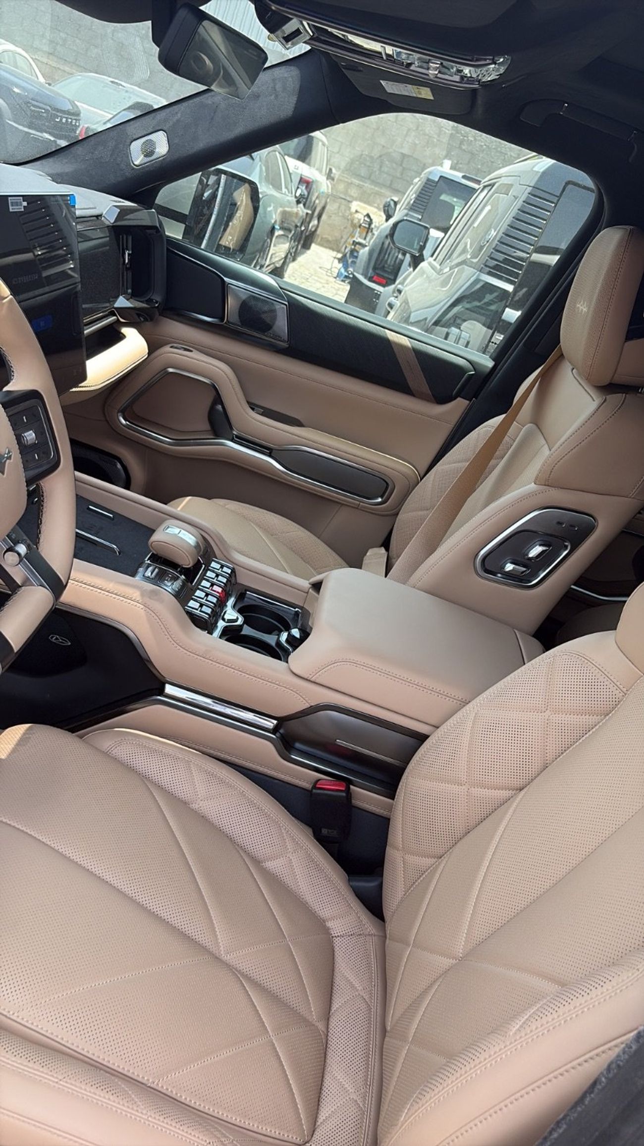 بي واي دي ليوبارد 8 Flagship warranty included