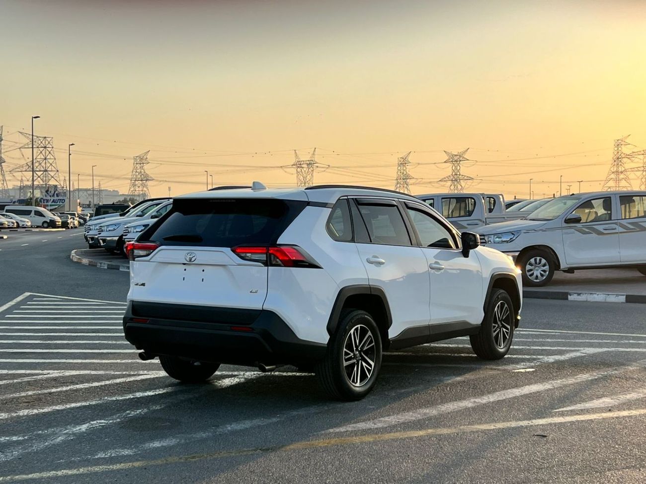 تويوتا راف ٤ 