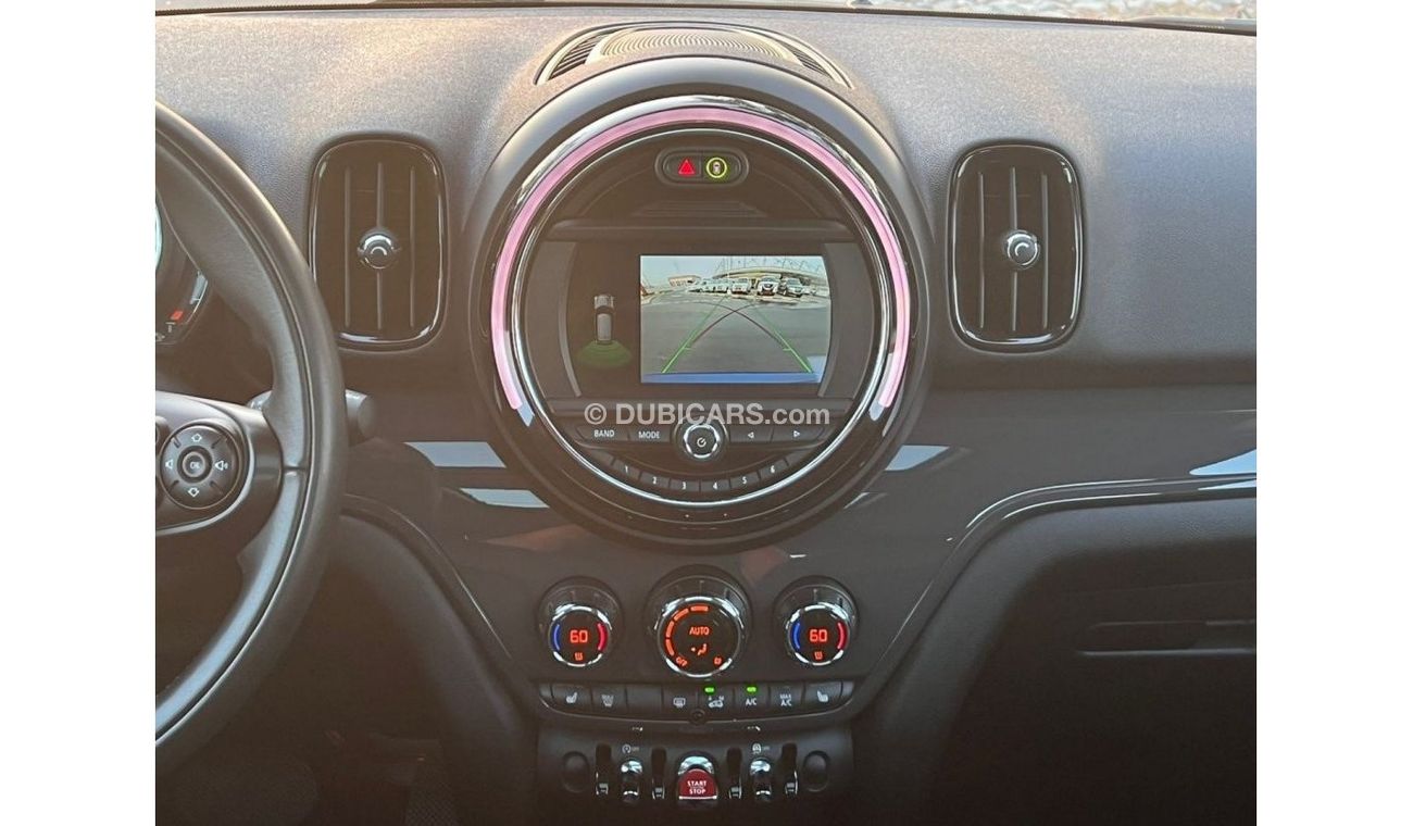 Mini Cooper Countryman MINI COOPER COUNTRYMAN 2020 FULL OPTION ORIGINAL PAINT IN PERFECT CONDITION