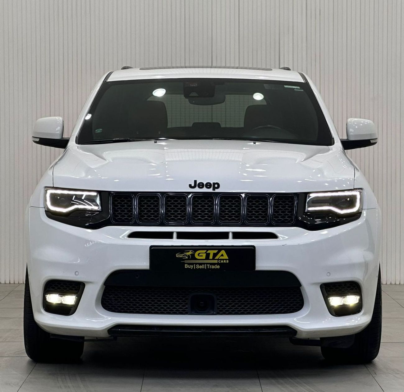 Jeep Grand Cherokee 2019 Jeep Grand Cherokee SRT, November 2024 Jeep Warranty, Full Jeep Service History, Low Kms, GCC