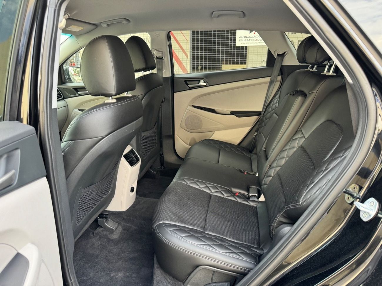 Hyundai Tucson 2.0L 2019 LIMITED KEYLESS LEATHER SEATS 2.4L USA IMPORTED