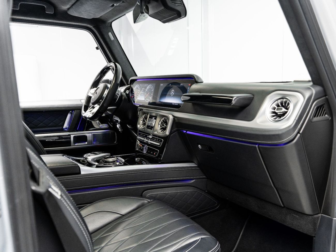 مرسيدس بنز G 63 AMG 4MATIC SUV 2023 Mercedes AMG G63 4.0L TC V8, AWD, 585bhp, 8 Speed Automatic