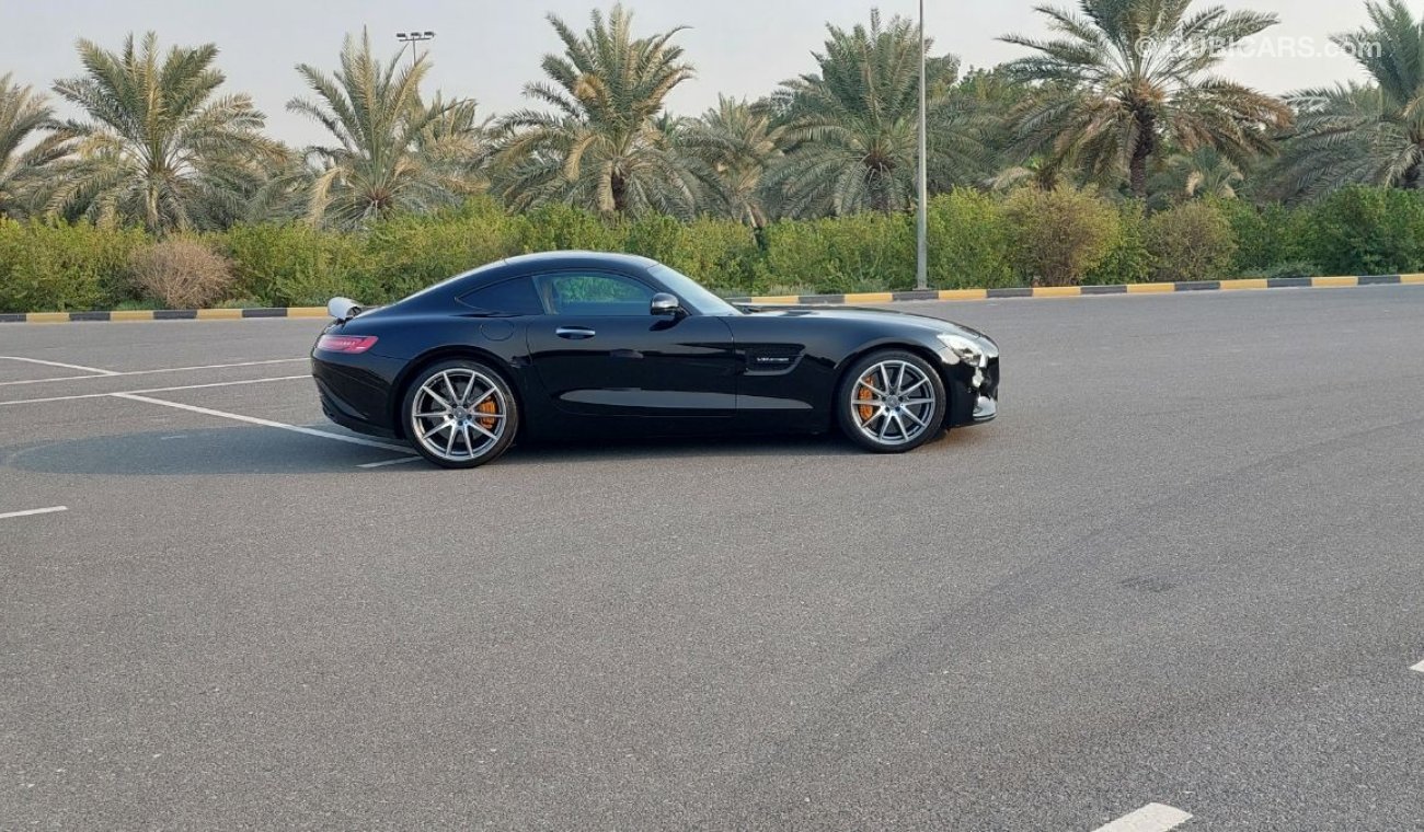 مرسيدس بنز AMG GT S Full service history