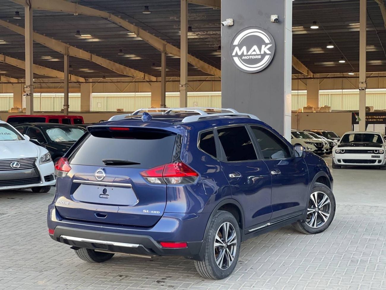 Nissan Rogue SL / AWD / 2.5 V4 / PANORAMIC SUNROOF / 360 CAMERA / RADAR / BOSE SOUND SYSTEM