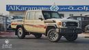 تويوتا لاند كروزر بيك آب 4.0L V6 - Diff Lock - Automatic 4x4 Transmission - Rear Camera - Leather Seats - Cool Box