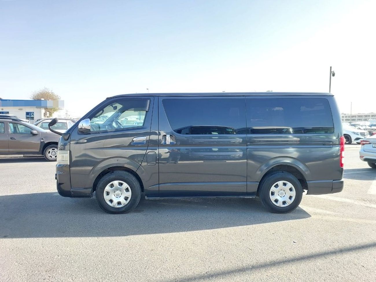 Toyota Hiace TOYOTA HIACE VAN RHD 2007 MODEL 2.0 L PETROL AUTOMATIC(PM55176)