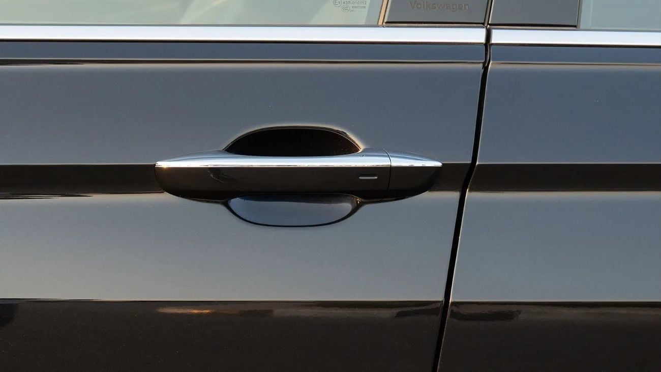 Volkswagen Tiguan 2025 | VOLKSWAGEN TIGUAN 300 TSI 2WD [ EXPORT ONLY ]