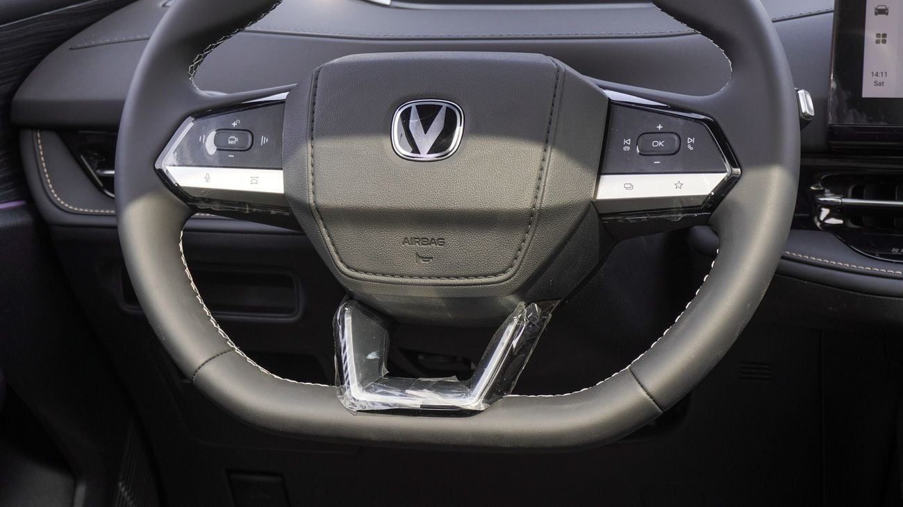 Changan CS55 Plus Brand New Changan CS55 Plus Hybrid 2025 Export & Local1.5L|White/Black|N-CS55-PLUS-H-25|