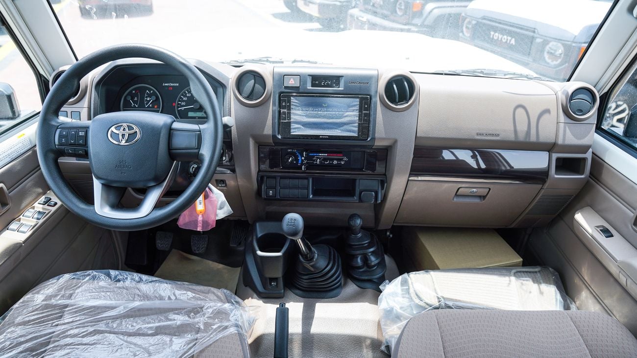 Toyota Land Cruiser Pickup 70