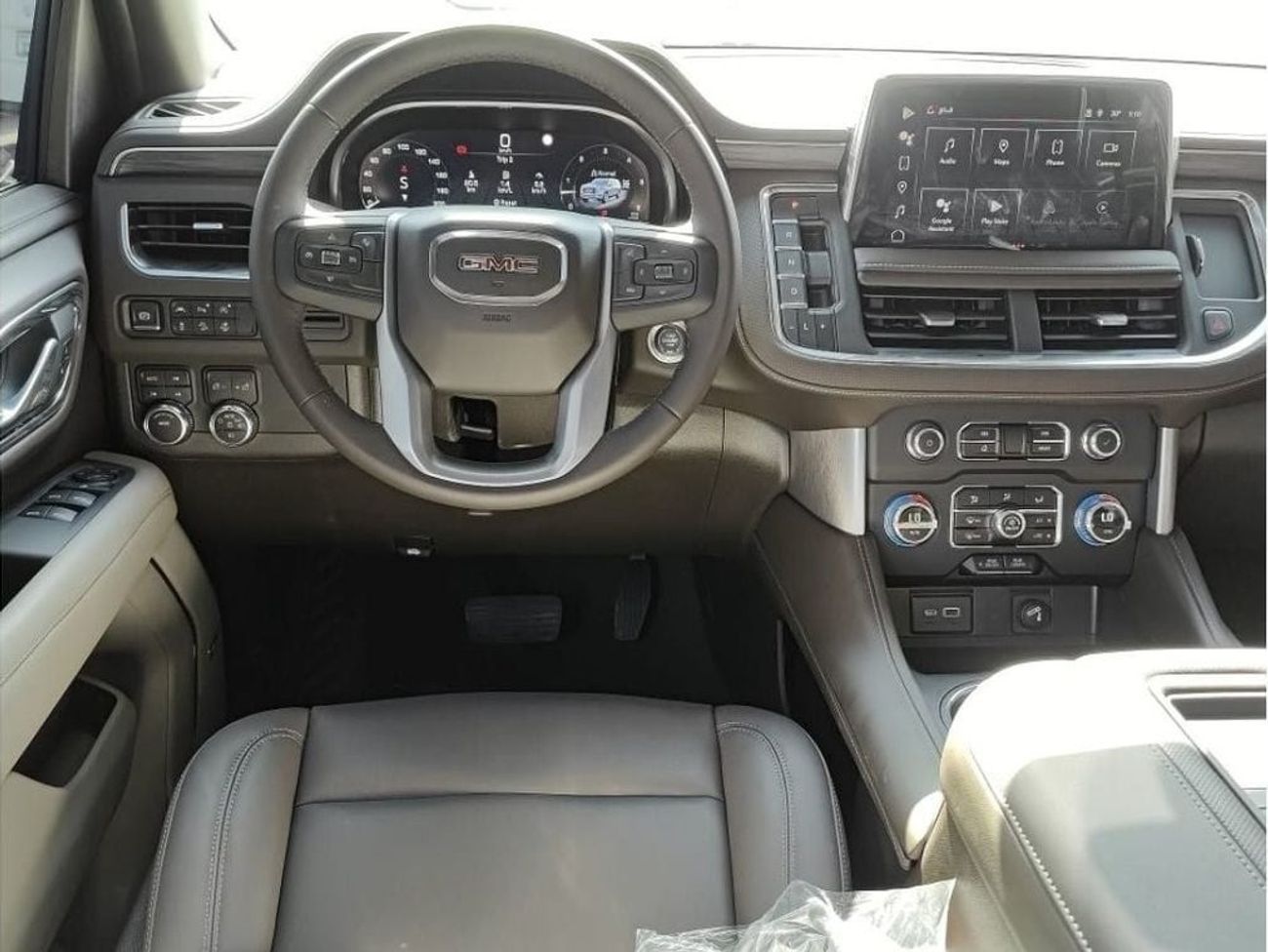 جي أم سي يوكون SLT 5.3 L Under Warranty 2024 GCC