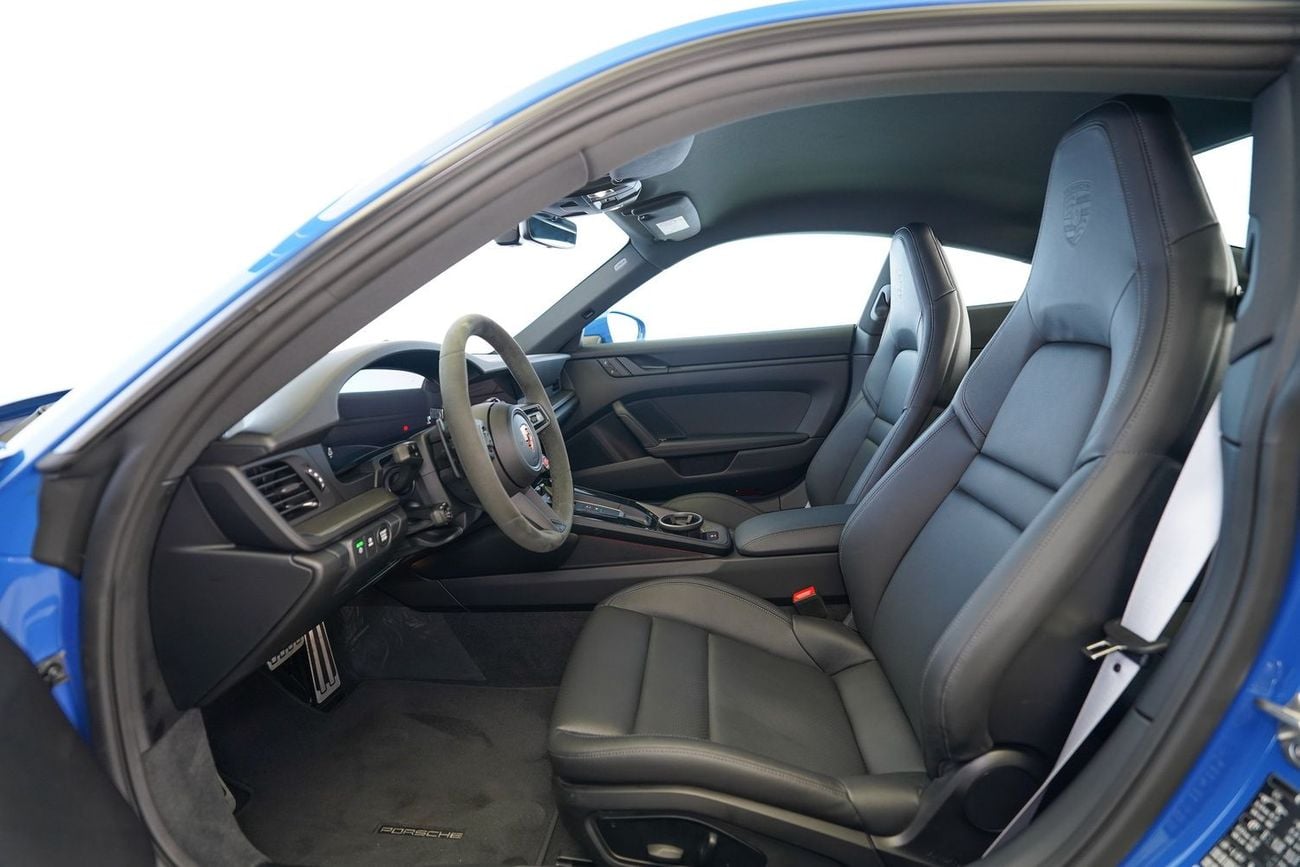 بورش 911 Carrera 3.0L (444 HP) Coupe