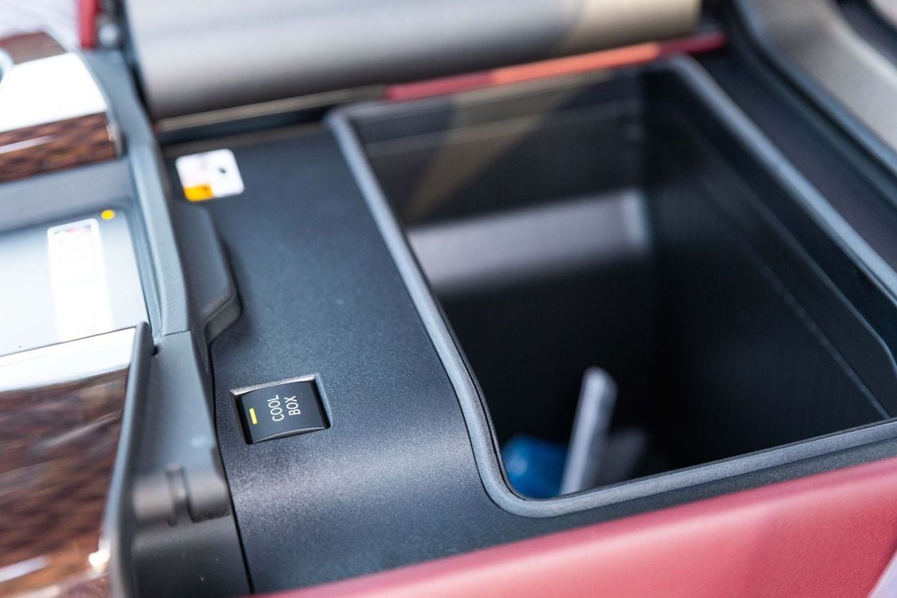 Lexus LX 700h 2026 LEXUS LX700h 3.5L TURBOSPORT HYBRID BLACK / MAROON