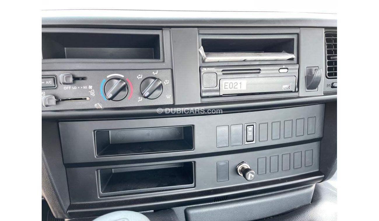 Hino 700 6x4 430PS STD ROOF