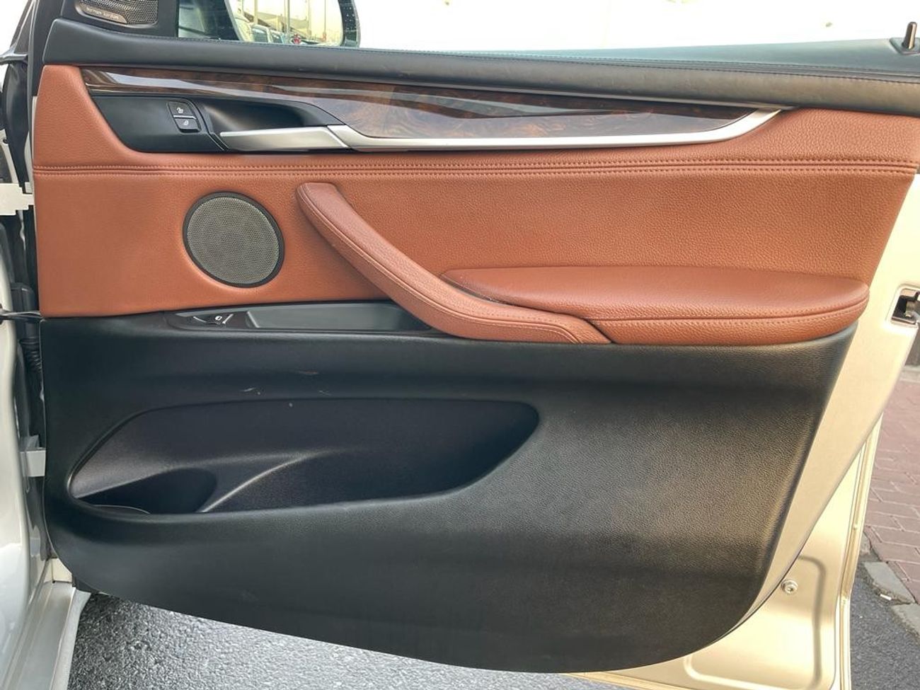 BMW X5 50i Design Pure BMW X5 TWIN POWER Turbo_Gcc_2015_Excellent_Condition _Full option