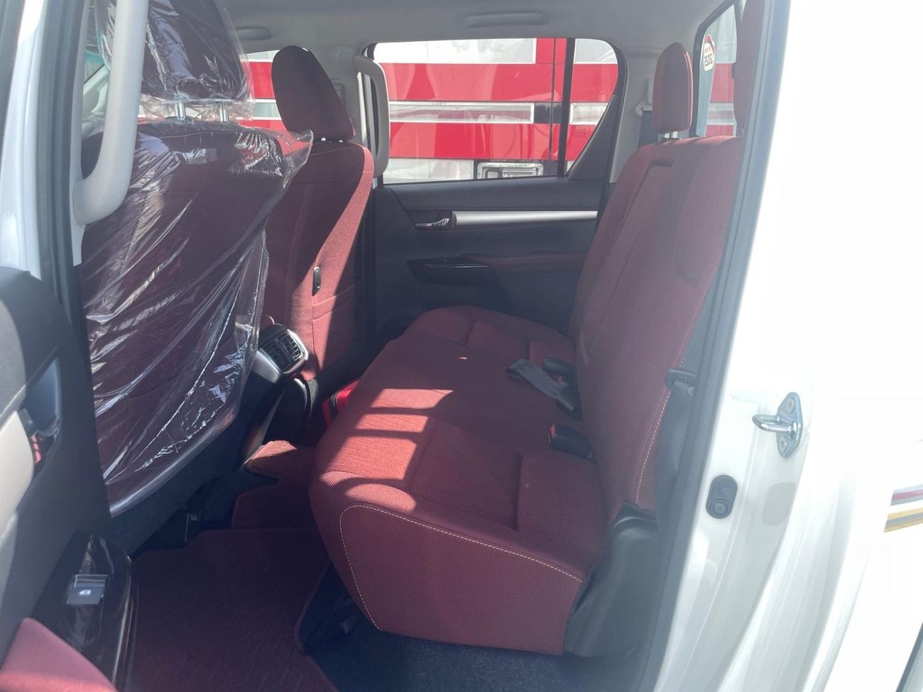 تويوتا هيلوكس 2026 Toyota Hilux 2.7L Petrol Double Cabin A/T