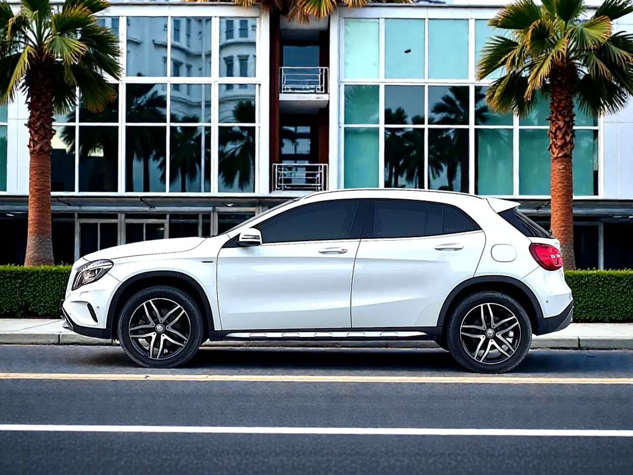 Mercedes-Benz GLA 250 1393 P.M | | GLA250 | 2.0L | | GCC | EXCELLET CONDITION