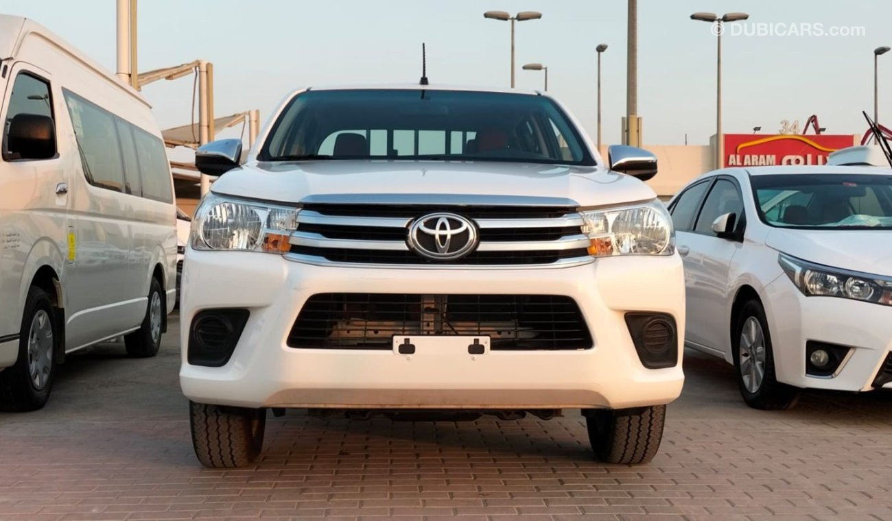 تويوتا هيلوكس Toyota Hilux 2018 4x2 DLX Full Manual Ref# 597