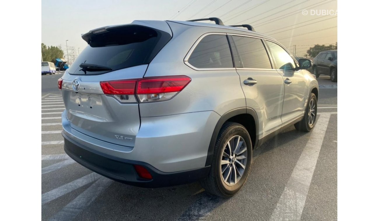 تويوتا هايلاندر 2019 TOYOTA HIGHLANDER XLE AWD / FULL OPTION